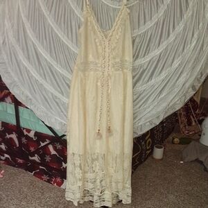 Elegant Cream Lace Maxi Dress